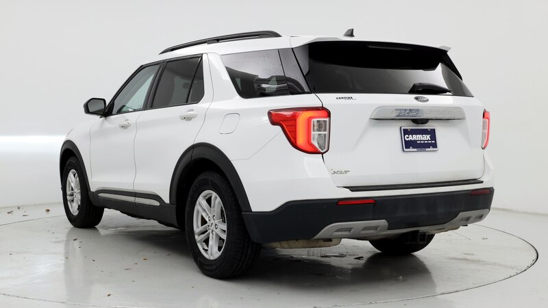 2022 Ford Explorer XLT 2