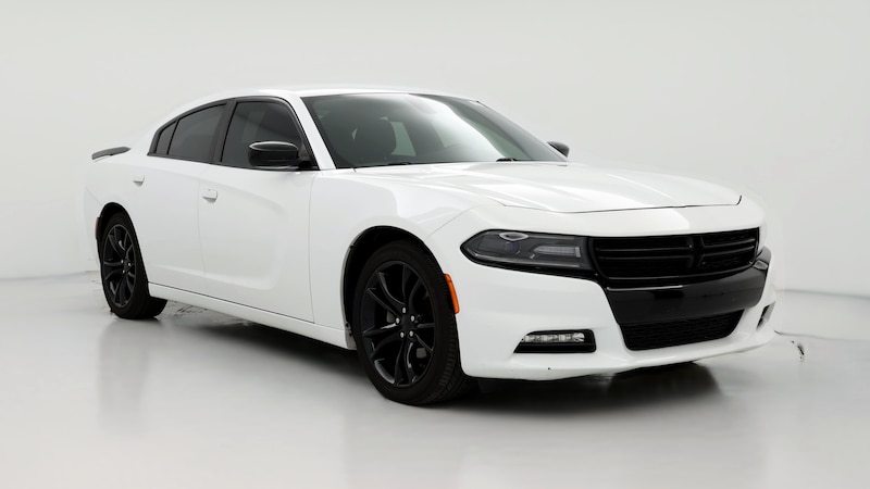 2016 Dodge Charger SXT Hero Image