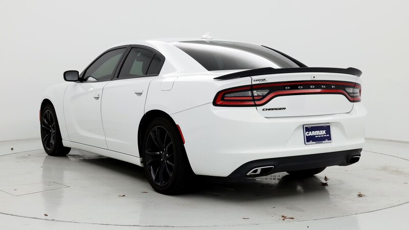 2016 Dodge Charger SXT 2