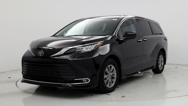 2023 Toyota Sienna XLE 4