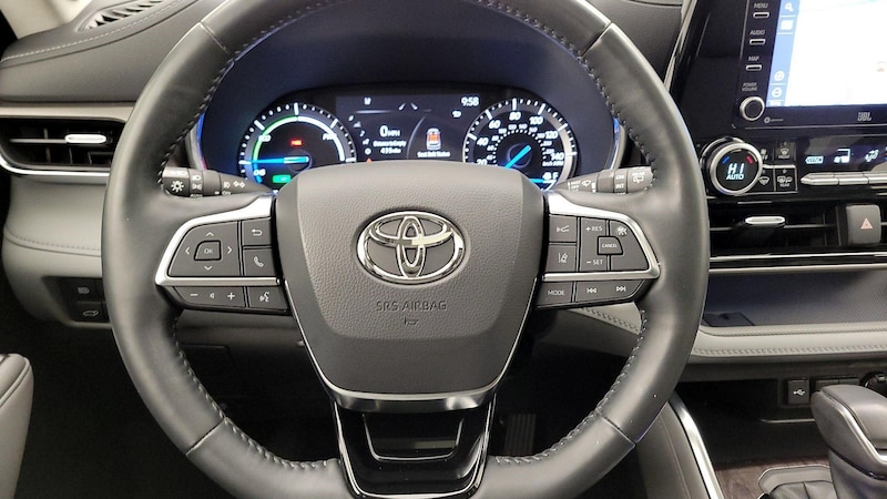 2021 Toyota Highlander Limited 10