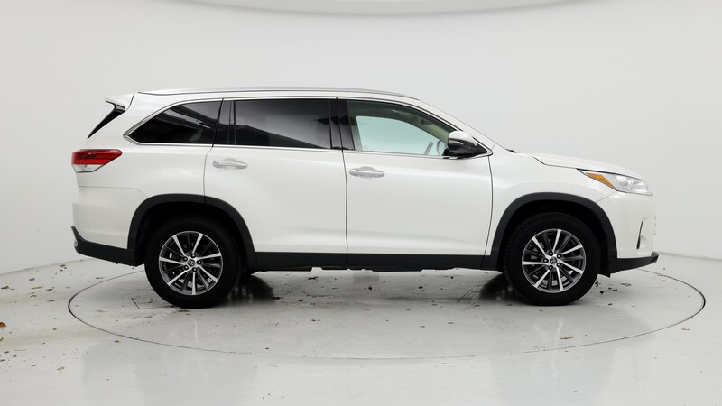 2019 Toyota Highlander XLE 7