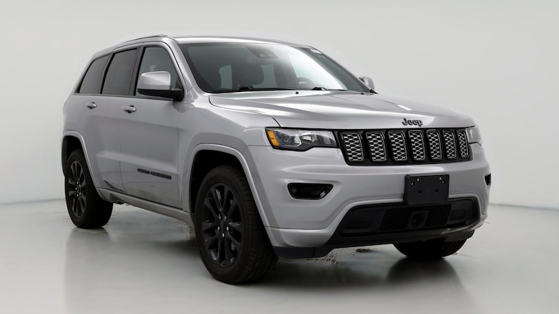 2020 Jeep Grand Cherokee Altitude Hero Image