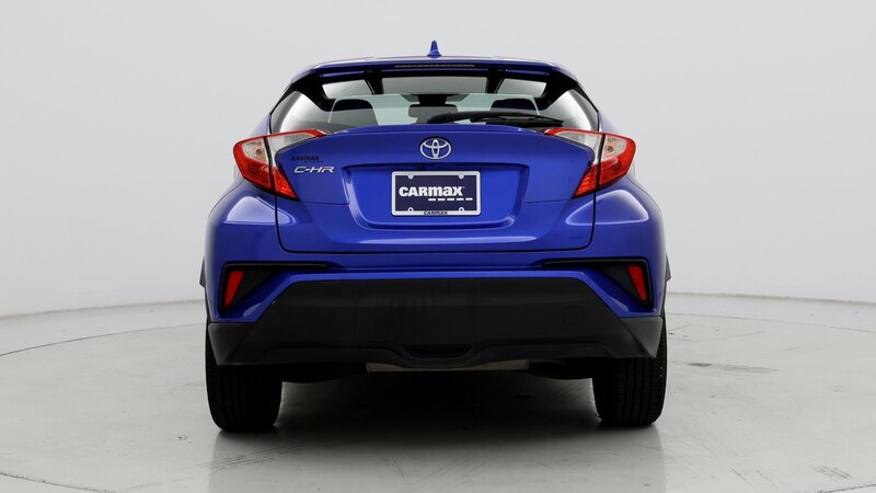 2019 Toyota C-HR XLE 6