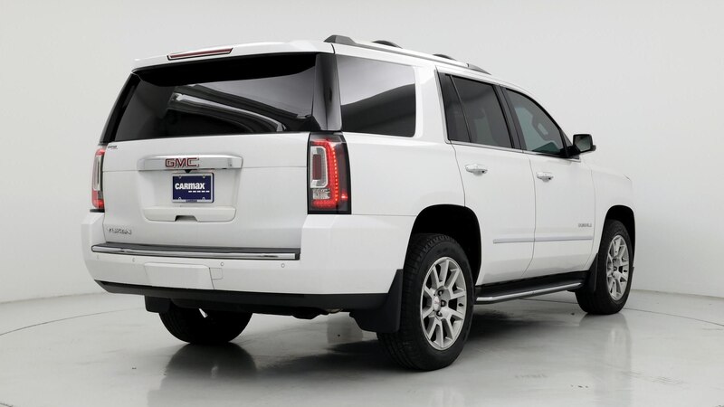 2020 GMC Yukon Denali 8