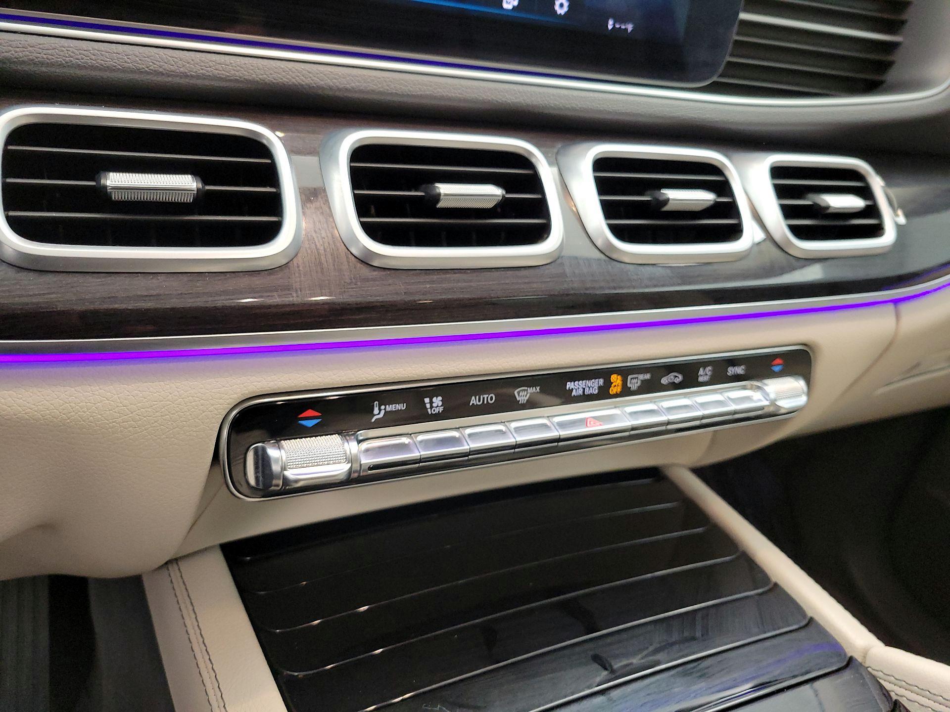 Thumbnail: 2020 Mercedes-Benz GLE - 17