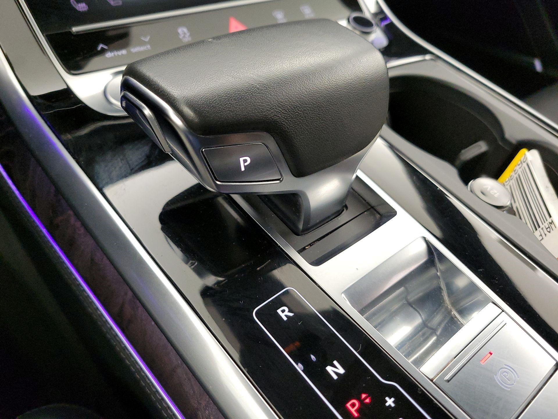 Thumbnail: 2019 Audi Q8 - 18