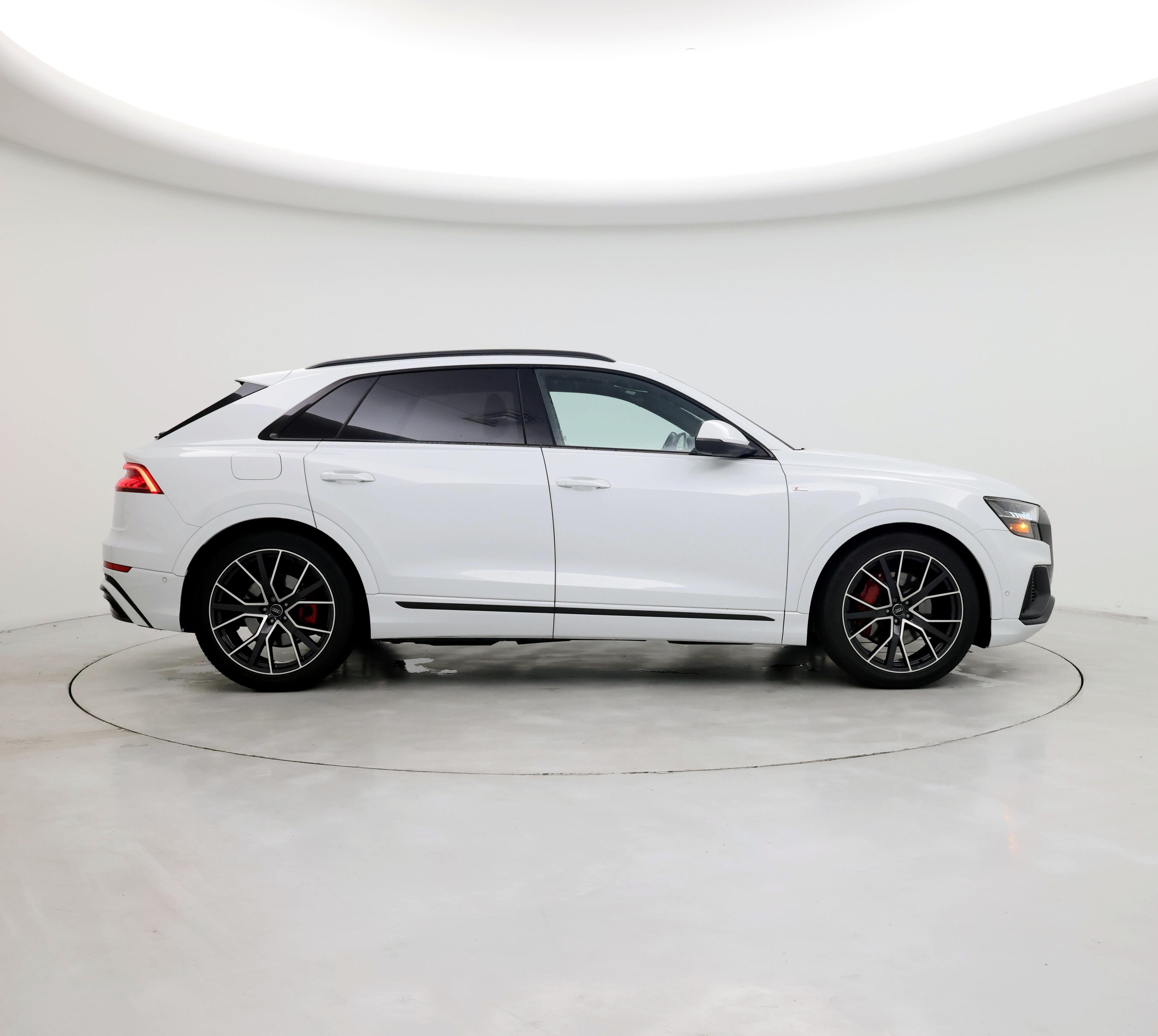 Thumbnail: 2019 Audi Q8 - 7