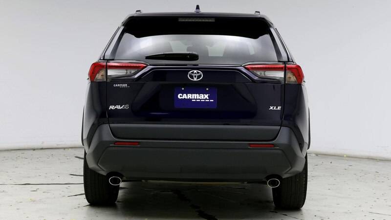 2020 Toyota RAV4 XLE Premium 6