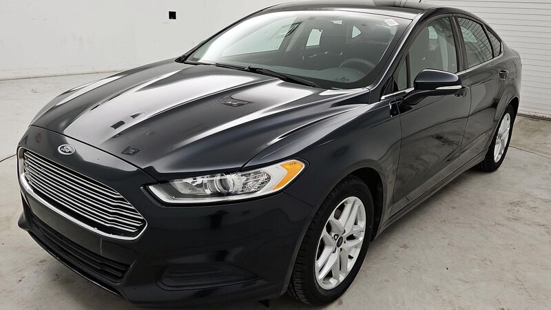 2014 Ford Fusion SE 3