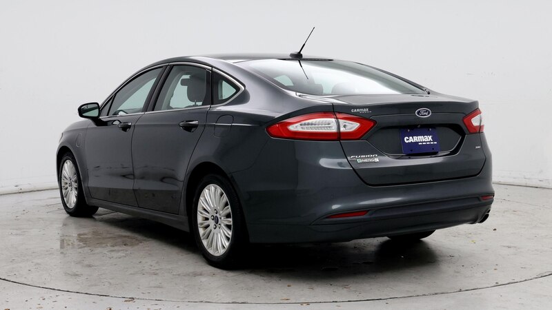 2016 Ford Fusion SE 2