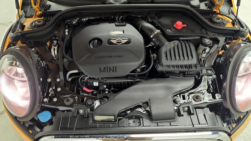 2014 MINI Cooper Hardtop  21