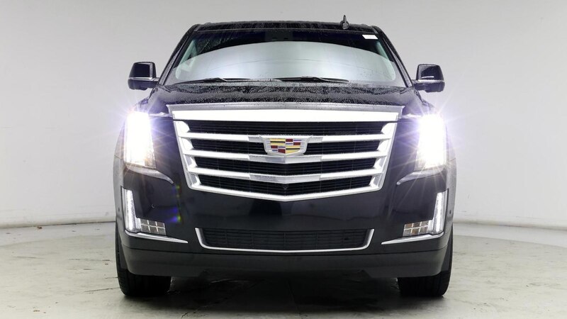 2019 Cadillac Escalade Luxury 5