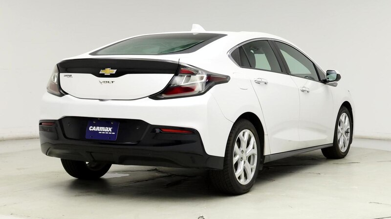 2018 Chevrolet Volt Premier 8