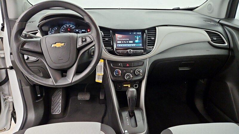 2017 Chevrolet Trax LS 9