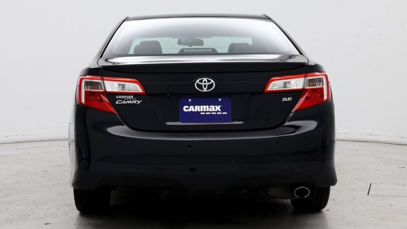 2014 Toyota Camry SE 6