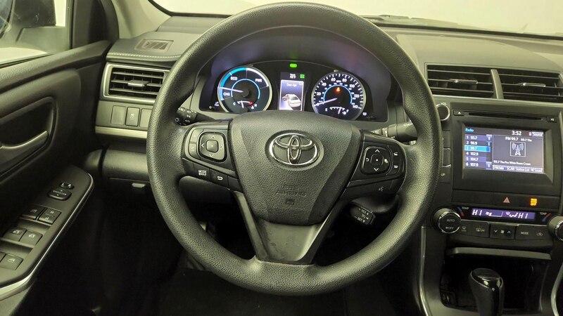 2015 Toyota Camry LE 10