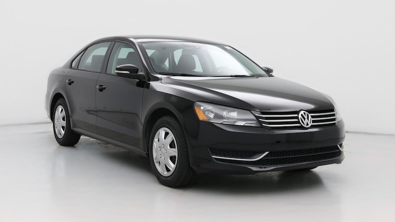 2015 Volkswagen Passat S Hero Image