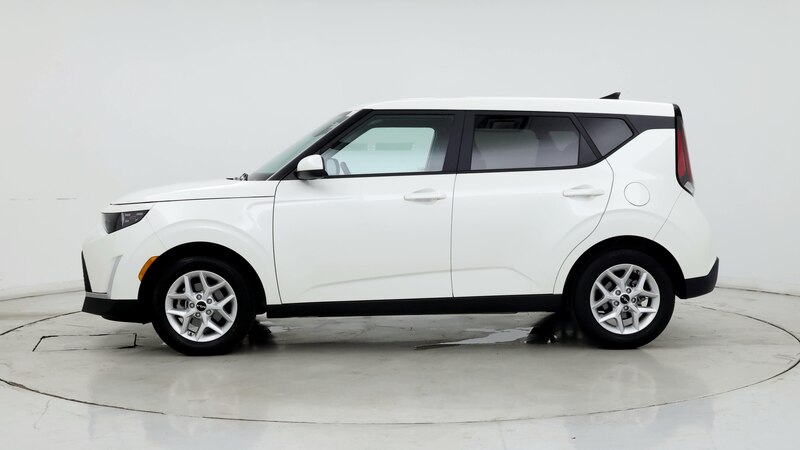 2023 Kia Soul LX 3