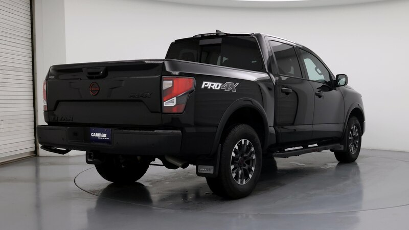 2023 Nissan Titan PRO-4X 8