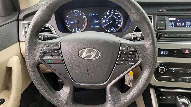 2016 Hyundai Sonata  10