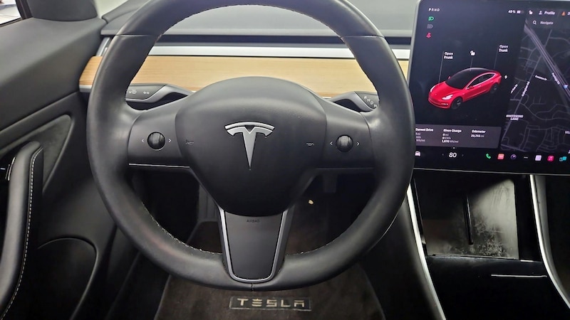 2019 Tesla Model 3 Standard Range 10