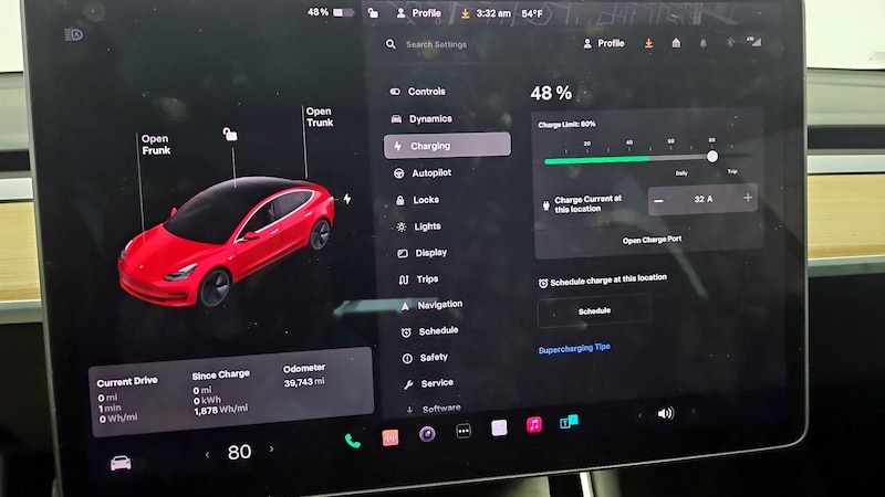 2019 Tesla Model 3 Standard Range 18