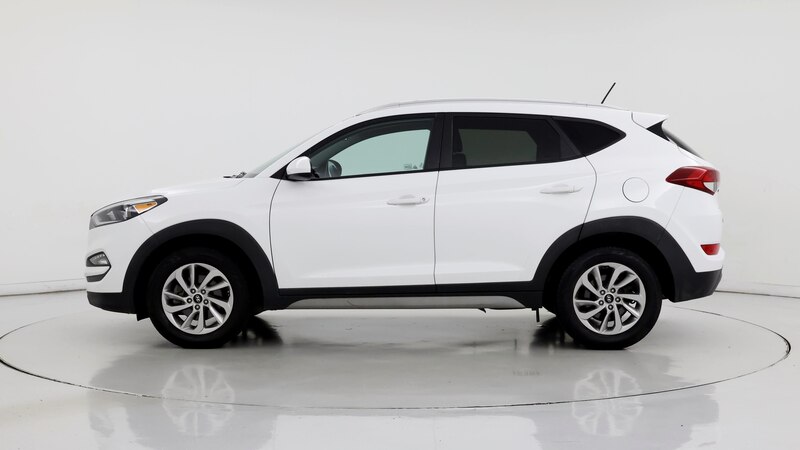 2017 Hyundai Tucson SE 3