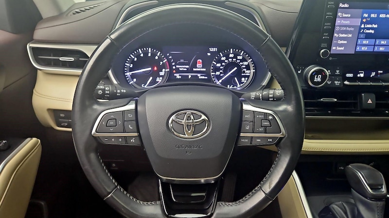 2020 Toyota Highlander XLE 10