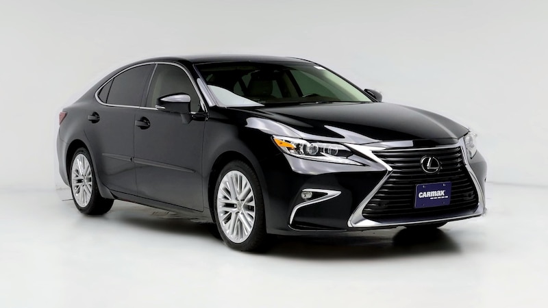 2016 Lexus ES 350 Hero Image