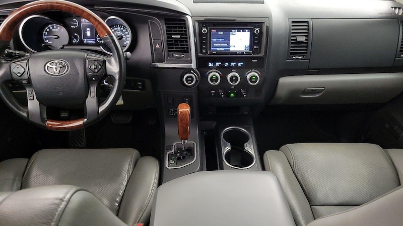 2019 Toyota Sequoia Platinum 9