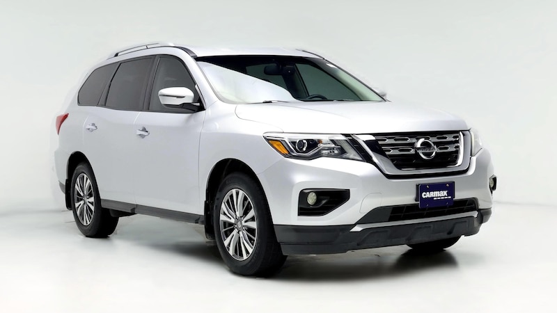 2018 Nissan Pathfinder SV Hero Image