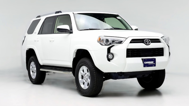 2020 Toyota 4Runner SR5 Hero Image