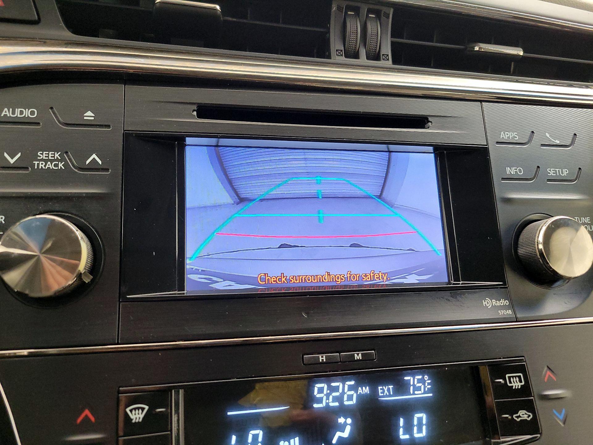 Thumbnail: 2013 Toyota Avalon - 14