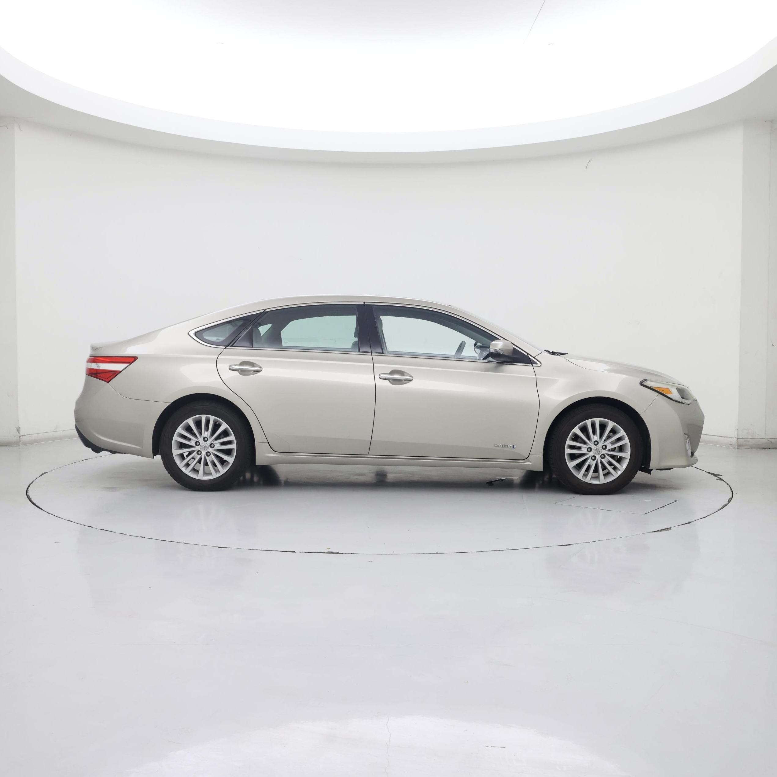 Thumbnail: 2013 Toyota Avalon - 7