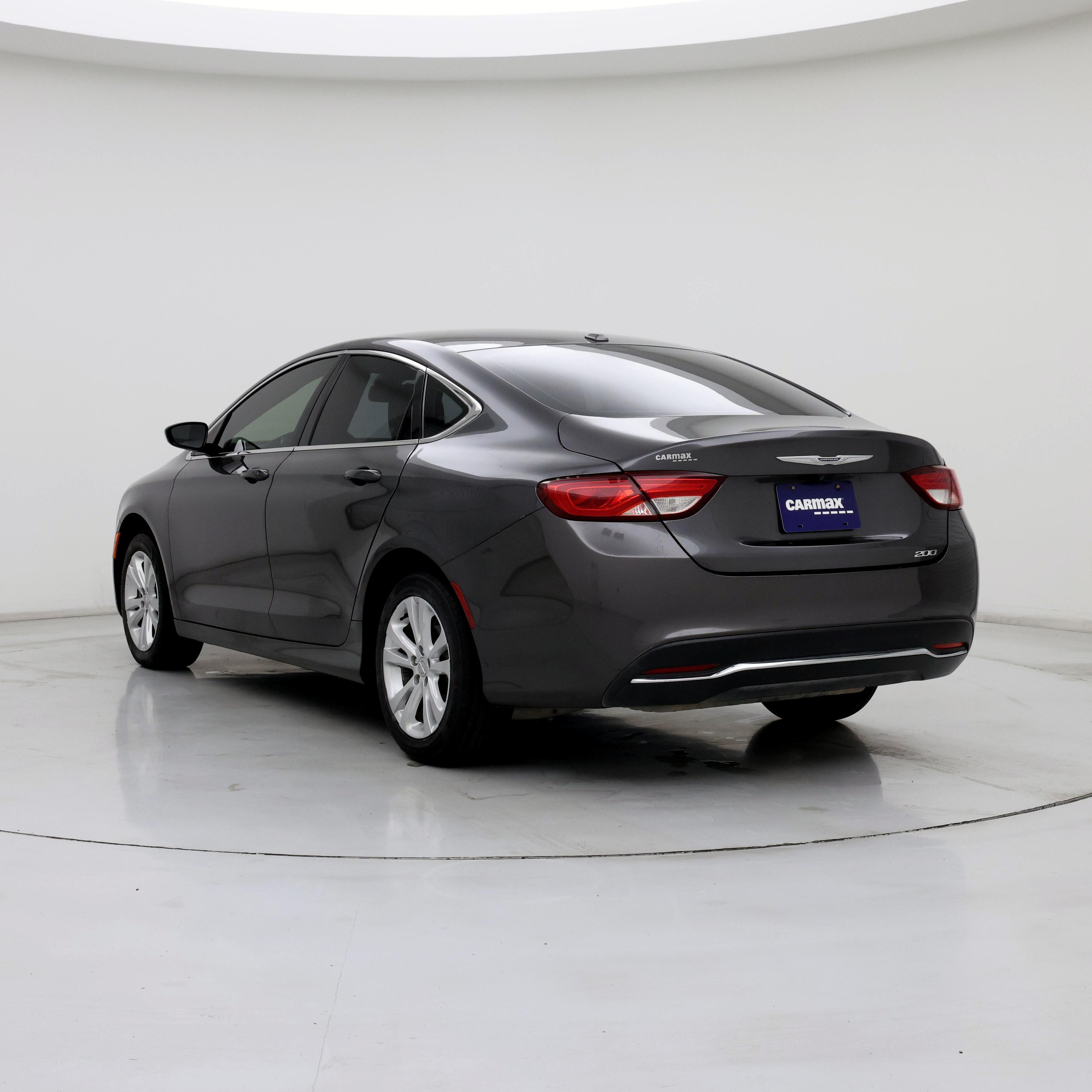 Thumbnail: 2016 Chrysler 200 - 2