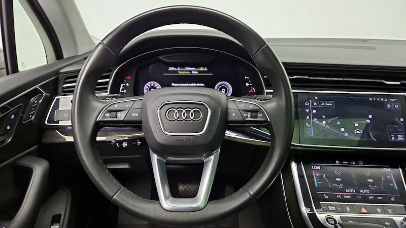 2022 Audi Q7 Premium Plus 10