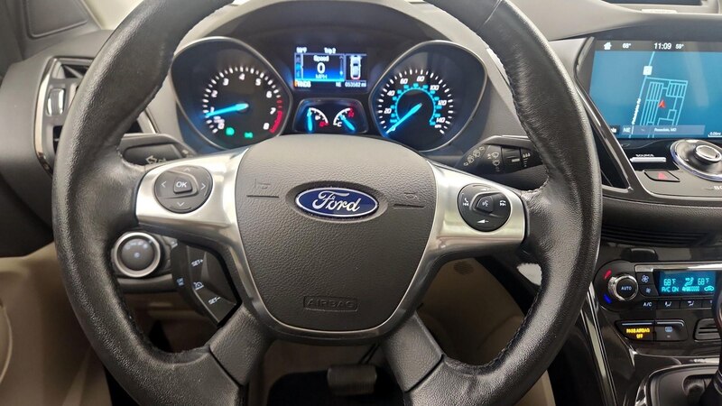 2016 Ford Escape Titanium 10