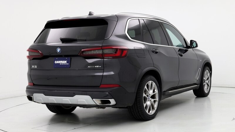 2023 BMW X5 xDrive45e 8