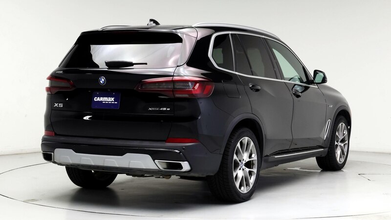 2023 BMW X5 xDrive45e 8