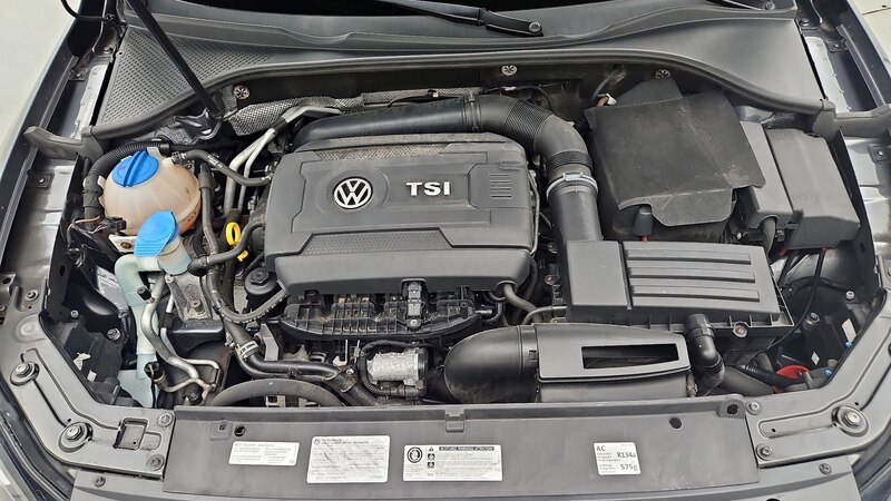 2014 Volkswagen Passat Wolfsburg Edition 20