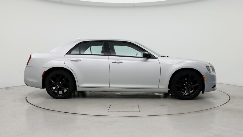 2020 Chrysler 300 Touring 7