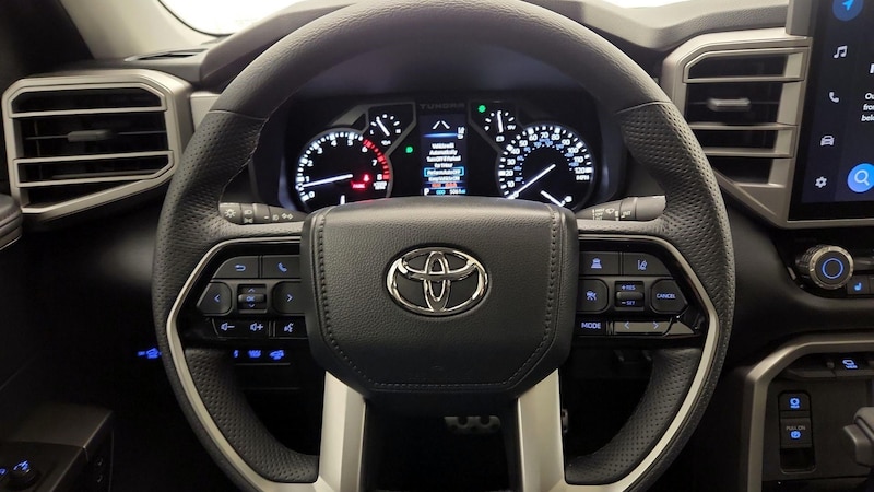 2022 Toyota Tundra Limited 10