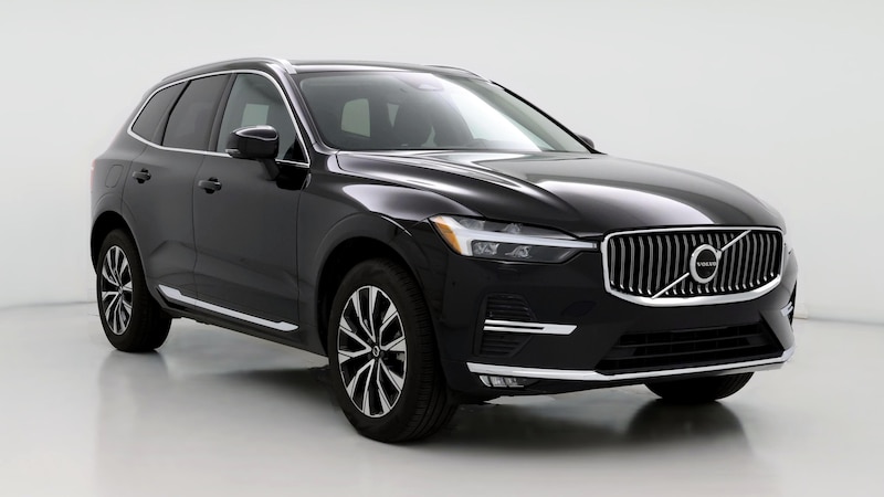 2023 Volvo XC60 B5 Plus Hero Image