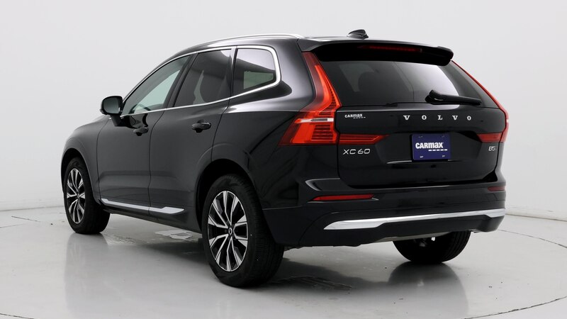 2023 Volvo XC60 B5 Plus 2