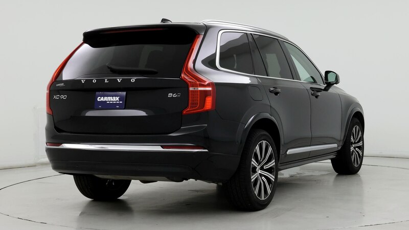 2023 Volvo XC90 B6 Plus 8