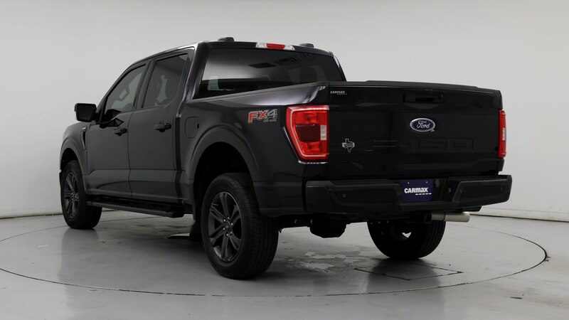 2023 Ford F-150 XLT 2