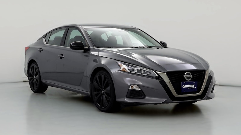 2019 Nissan Altima SR Hero Image