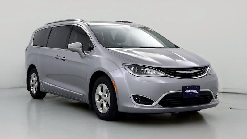 2018 Chrysler Pacifica Hybrid Limited Hero Image