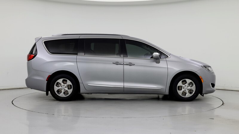 2018 Chrysler Pacifica Hybrid Limited 7